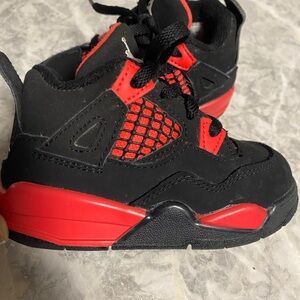Jordan 4 Retro Red Thunder
TD Sneakers 6c
